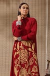 Rekha Agra_Red Crepe Print Floral Round Collar Kurta With Pant _Online_at_Aza_Fashions