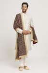 Aryavir Malhotra_Maroon Zari Thread Velvet Paisley Embroidered Dupatta_Online_at_Aza_Fashions