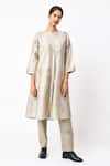 Buy_JAYATI GOENKA_Beige Linen, Chanderi Silk Embroidery Round Neck Latte Tunic With Trouser _at_Aza_Fashions