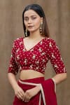 Samyukta Singhania_Red Pure Chanderi Silk Hand Embroidered Floral V Pre-draped Saree With Blouse _at_Aza_Fashions