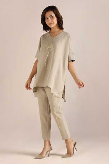 Kaveri_Beige Linen Embroidery V-neck Body Printed Square Top _Online_at_Aza_Fashions