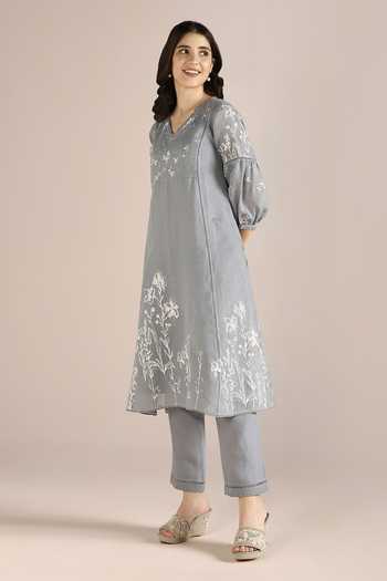 Buy_Kaveri_Blue 100% Linen Hand Drawn Floral V Savannah Fly Free Straight Tunic  _at_Aza_Fashions