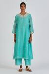 Buy_Lajjoo C_Blue Chanderi Embroidery Floral Round Neck Binti Kurta With Palazzo _at_Aza_Fashions