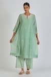 Buy_Lajjoo C_Green Chanderi Embroidery Florid Round Neck Binti Kurta With Palazzo _at_Aza_Fashions