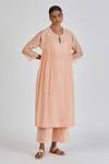 Buy_Lajjoo C_Peach Chanderi Embroidery Florence Round Neck Binti Kurta With Palazzo _at_Aza_Fashions