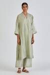 Buy_Lajjoo C_Green Silk Embroidered Resham Raised Neck Srija Floral Kurta With Pant _at_Aza_Fashions