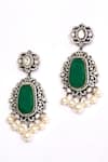 Shop_PREETI MOHAN_Green Stone Studded Swirl Pattern Necklace Set _Online_at_Aza_Fashions