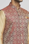 Buy_Aryavir Malhotra_Red Kurta And Pant Art Silk Woven Floral Bundi Set 