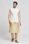 Buy_Arihant Rai Sinha_Off White Bamboo Solid Bundi Kurta Set _at_Aza_Fashions