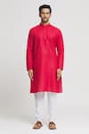 Arihant Rai Sinha_Maroon Kurta Cotton Plain Mandarin Collar Set _Online_at_Aza_Fashions