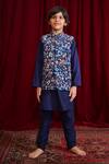 Buy_The Plum Bum_Blue Velvet, Silk Floral Bloom Print Kurta Set _at_Aza_Fashions