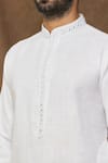 Samyukta Singhania_Off White Kurta Linen Cotton Plain Mandarin Collar Set_at_Aza_Fashions