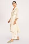 Buy_Kaveri_Off White 100% Linen Hand Embroidered 3d Honey Suckle Fly Free Tunic  _at_Aza_Fashions