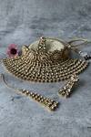 Buy_Studio6 Jewels_White Diamonds, Stones Kundan Embellished Choker Necklace Set _at_Aza_Fashions
