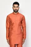 Arihant Rai Sinha_Peach Silk Plain Short Mandarin Collar Kurta _Online_at_Aza_Fashions