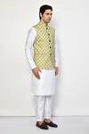 Arihant Rai Sinha_Green Linen, Cotton Bandhani Patterned Nehru Jacket_at_Aza_Fashions