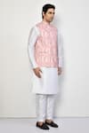 Arihant Rai Sinha_Pink Silk Geometric Mandarin Collar Pattern Nehru Jacket _at_Aza_Fashions