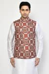 Arihant Rai Sinha_Maroon Linen Paisley Pattern Nehru Jacket _Online_at_Aza_Fashions