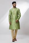 Buy_Samyukta Singhania_Green Jacquard, Silk Embroidery Floral Pattern Kurta _Online_at_Aza_Fashions