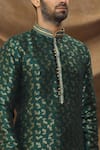 Samyukta Singhania_Green Kurta Jacquard Banarasi Silk Floral Metallic Pattern Set _at_Aza_Fashions