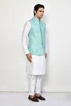 Buy_Arihant Rai Sinha_White Cotton, Silk Embroidery Checkered Pattern Bundi Set 