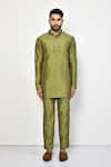 Shop_Arihant Rai Sinha_Green Silk Plain Mandarin Collar Short Kurta Set _Online_at_Aza_Fashions