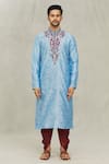 Arihant Rai Sinha_Blue Kurta Art Silk Embroidered Thread Paisley Pattern And Dhoti Pant Set _Online_at_Aza_Fashions