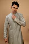 Buy_Agape_Green Cotton Silk Pintuck Pattern Kurta With Churidar 