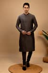 Buy_Agape_Grey Cotton Silk Plain Kurta With Churidar _at_Aza_Fashions