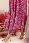 Buy_Baise Gaba_Magenta Anarkali And Pant Crepe Embroidered Floral V Neck Gulnaaz Set
