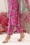 Buy_Baise Gaba_Magenta Kurta And Pant Crepe Embroidered Floral Blunt V Neck Leela A-line Set 