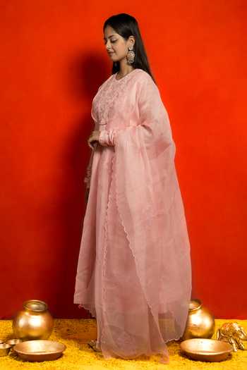 Mithi Supari_Pink Pure Silk Chanderi Embroidered Resham Round Floral Anarkali Set _Online_at_Aza_Fashions