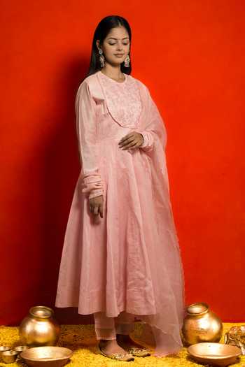 Buy_Mithi Supari_Pink Pure Silk Chanderi Embroidered Resham Round Floral Anarkali Set _Online_at_Aza_Fashions