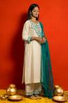 Buy_MITHI SUPARI_Ivory Pure Silk Chanderi Embroidered Resham Round Kurta Set _Online_at_Aza_Fashions