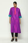 Buy_Abraham & Thakore_Purple Silk Embroidered Stitchline Thread Round Shot Work Kurta  _at_Aza_Fashions