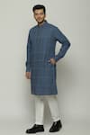 Buy_Abraham & Thakore_Blue Poplin Pleated Check Long Band Collar Kurta  