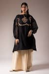 Buy_PRAMA BY PRATIMA PANDEY_Black Silk Chanderi Embroidered Dori Boat Tunic And Pant Set  _at_Aza_Fashions