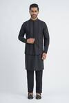 Buy_Sankalan - Men_Black Terry Rayon Hand Embroidered Floral Bundi Jacket And Kurta Set  _at_Aza_Fashions