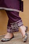 Buy_Seher Jaipur_Purple Muslin Silk Embroidery Floral V Neck Amara Kurta Set _Online_at_Aza_Fashions