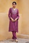 Buy_Seher Jaipur_Purple Muslin Silk Embroidery Floral V Neck Arisha Kurta Set _Online_at_Aza_Fashions