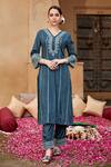 Shop_Seher Jaipur_Blue Muslin Silk Embroidery Floral V Neck Ayat Kurta Set _at_Aza_Fashions