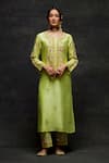 Buy_Anantaa by Roohi_Green Silk Chanderi Embroidery Zardozi Round Floral Pattern Kurta And Pant Set_at_Aza_Fashions