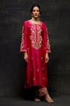 Buy_Anantaa by Roohi_Fuchsia Silk Chanderi Embroidery Zardozi Round Flower Kurta And Pant Set _at_Aza_Fashions