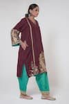 Buy_Wazir C_Wine Silk Embroidery Kashmiri Golden Tilla V Neck Fleur Kurta Pant Set _Online_at_Aza_Fashions