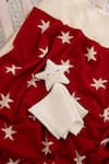 Buy_Houmn_Red 100% Soft Cotton Knitted Star Pattern Cuddlycubs Baby Blanket And Toy Set _Online_at_Aza_Fashions