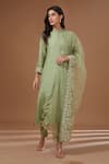 Buy_BAIDEHI_Green Bamber Silk Embroidery Pearls Mandarin Collar Fleur Dori Kurta Pant Set _at_Aza_Fashions