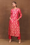 Buy_Pinki Sinha_Pink Banarasi Silk Handwoven Floral Round Pattern Kurta And Pant Set _Online_at_Aza_Fashions