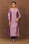 Buy_Pinki Sinha_Purple Banarasi Silk Handwoven Geometric Round Pattern Kurta And Pant Set_at_Aza_Fashions