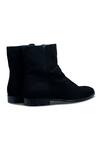 Dmodot_Black Plain Sprazzo Wrinkled Chelsea Boots _Online_at_Aza_Fashions