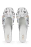 Buy_5Elements_White Silk Thread Neytiri Floral Embroidered Mule Heels 